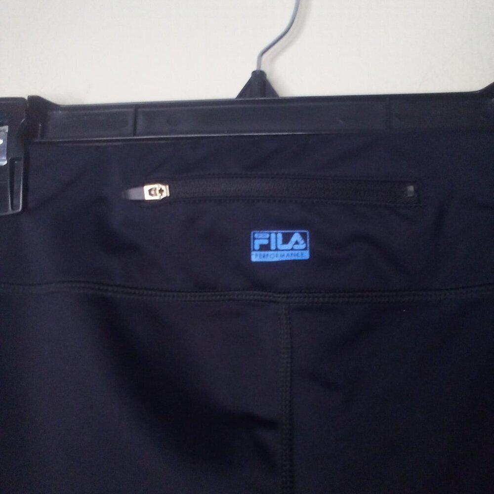 Fila Capri Leggings Women M Sport Active Leg Cut-Out Zip Pocket Black - Picture 13 of 13